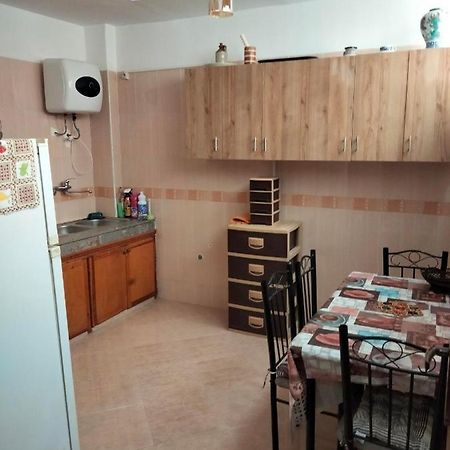 Appartement meublé bien situé à Agadir Exterior foto